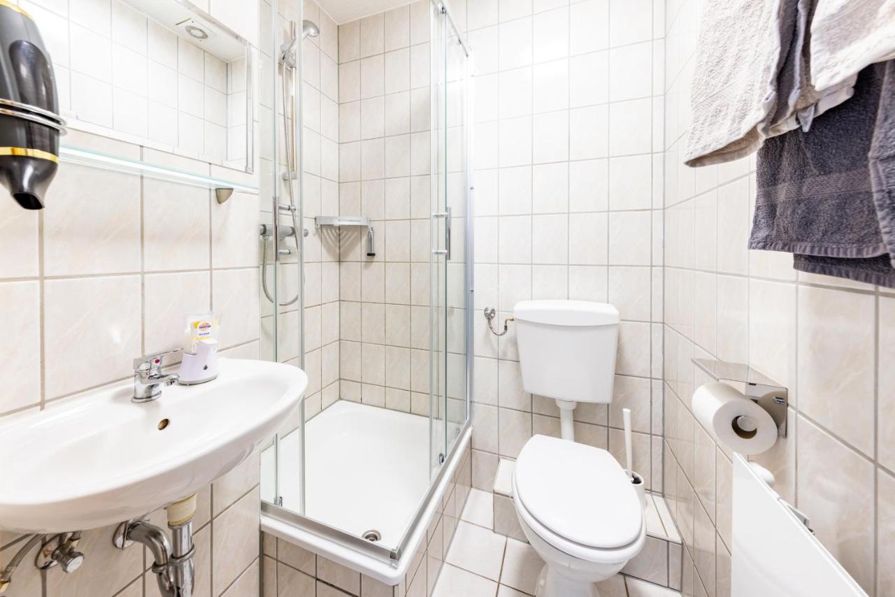 Pension & Gaststaette Zur Salzgrube Sondershausen Bagian luar foto